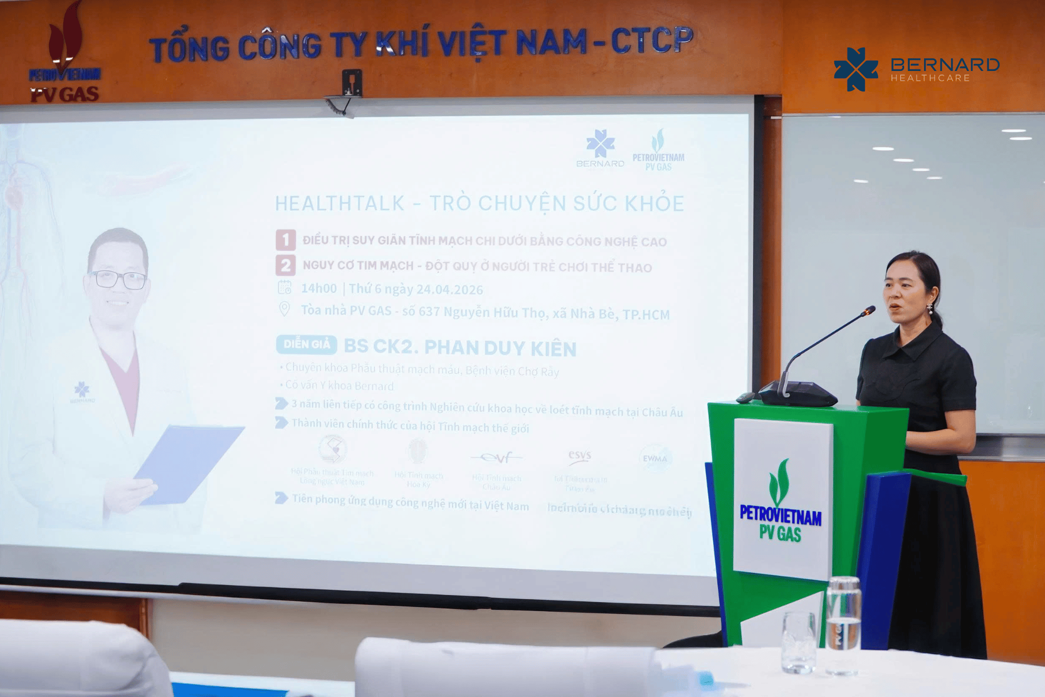 Ba-Nguyen-Nam-Phuong-tong-giam-doc-bernard-phat-bieu-tai-health-talk